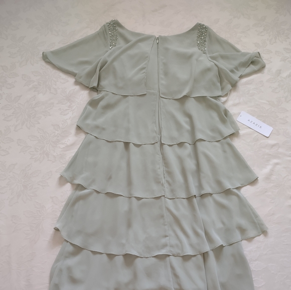 New🎀Plus size Azazie Rita dusty sage flowy chiffon asymmetric tiered Beads - Picture 6 of 10